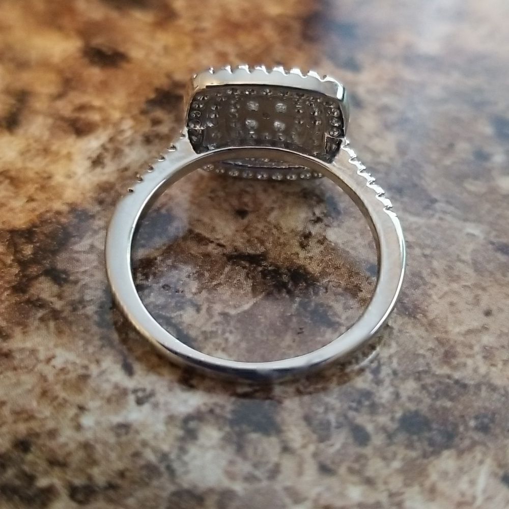 Zircon elegant square promise ring size 8 - Picture 8 of 11